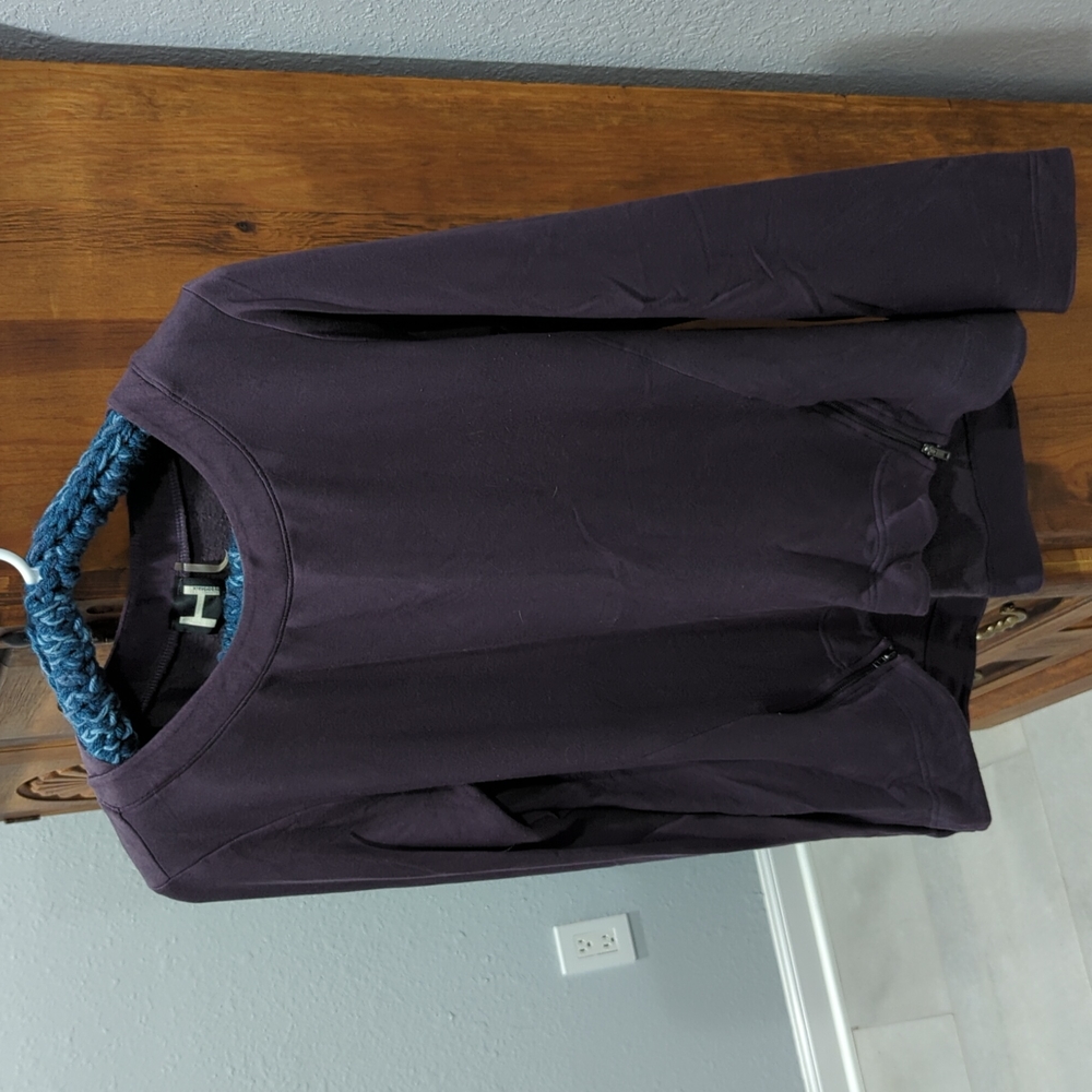 Hi-low sweatshirt